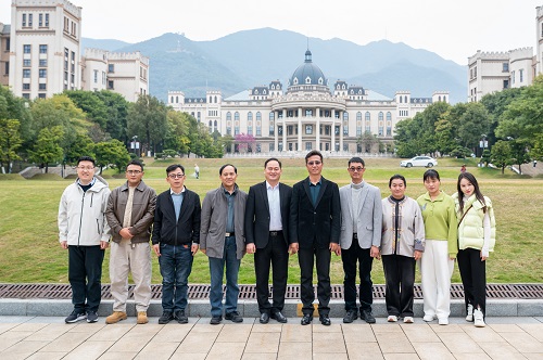 双方合影.JPG 双方合影.JPG