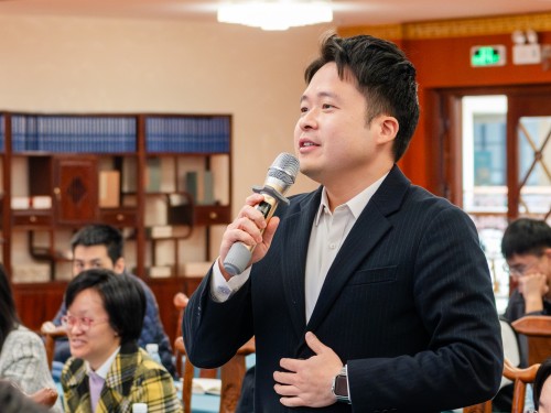 现场互动.jpg 现场互动.jpg