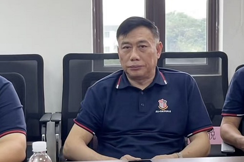 丁勇讲话.jpg