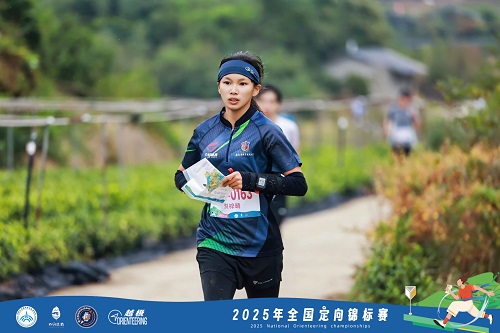 米乐官网学生在比赛中1.jpg 米乐官网学生在比赛中1.jpg