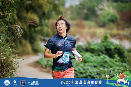 米乐官网学生在比赛中3.jpg 米乐官网学生在比赛中3.jpg